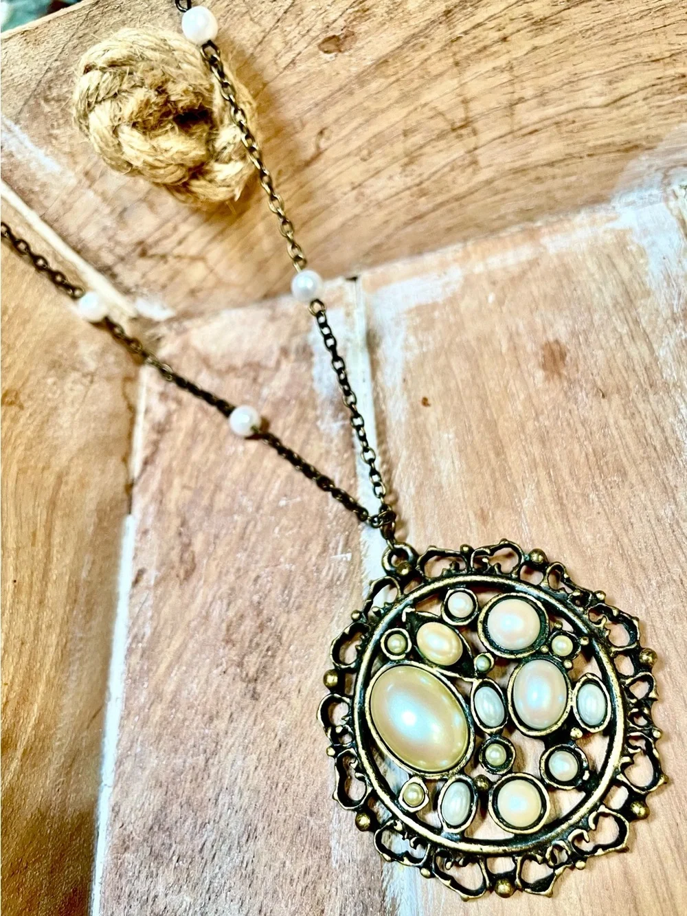 Antique Gold-Tone Pearl Cluster Pendant Necklace - Women Jewelry